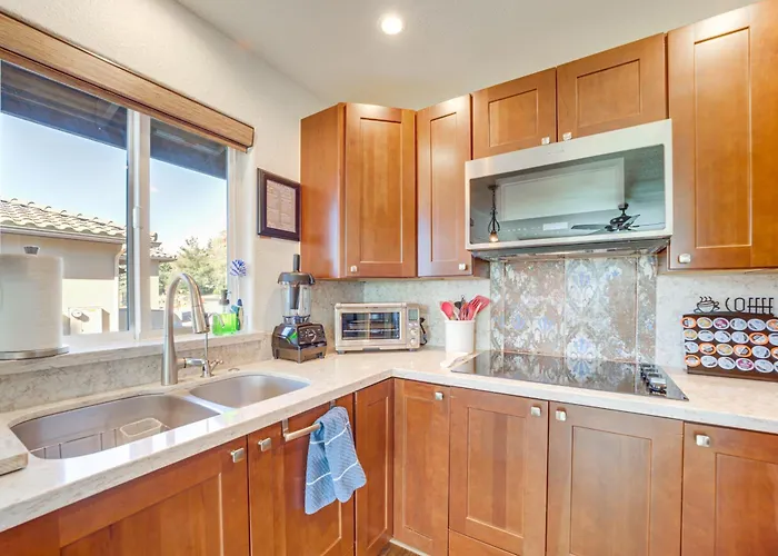 Holiday home Walk To Trails! Casita W/ Fire Pit & Views Sedona