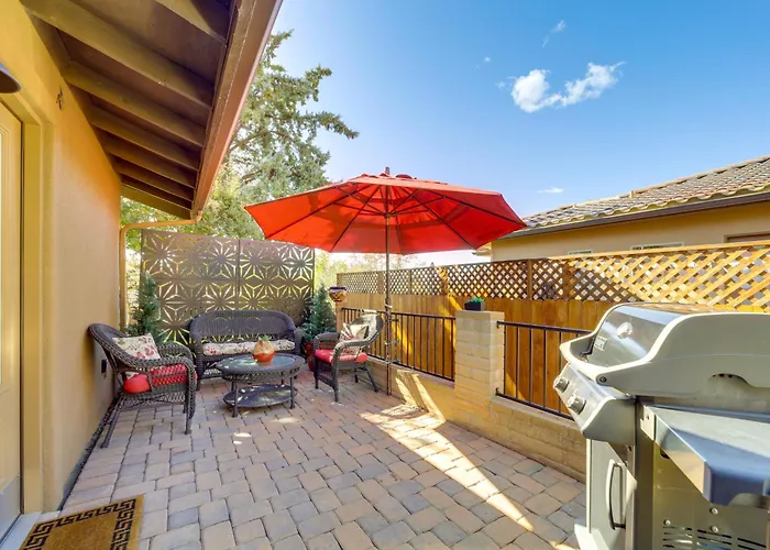 Walk To Trails! Casita W/ Fire Pit & Views *