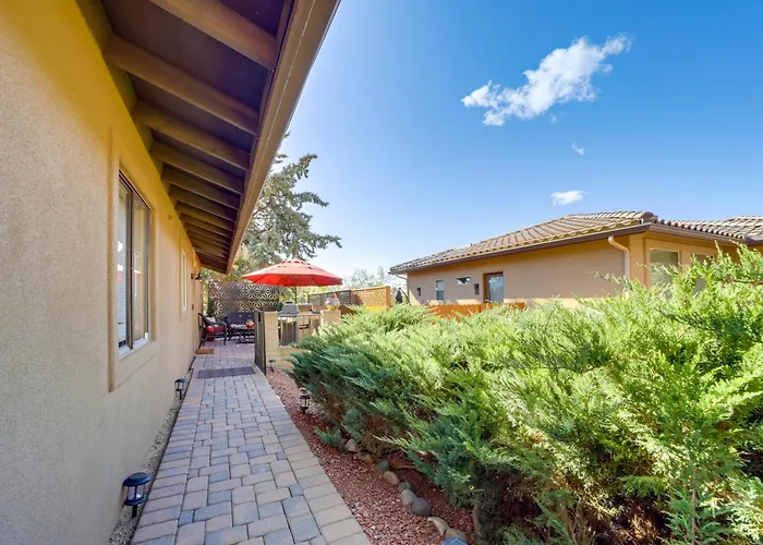Walk To Trails! Casita W/ Fire Pit & Views Sedona
